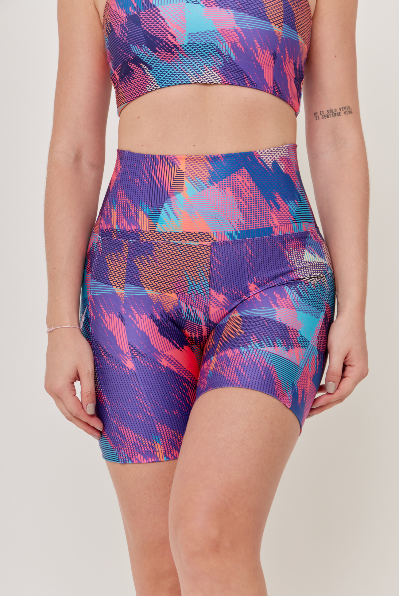 SHORT BIKER PRINT