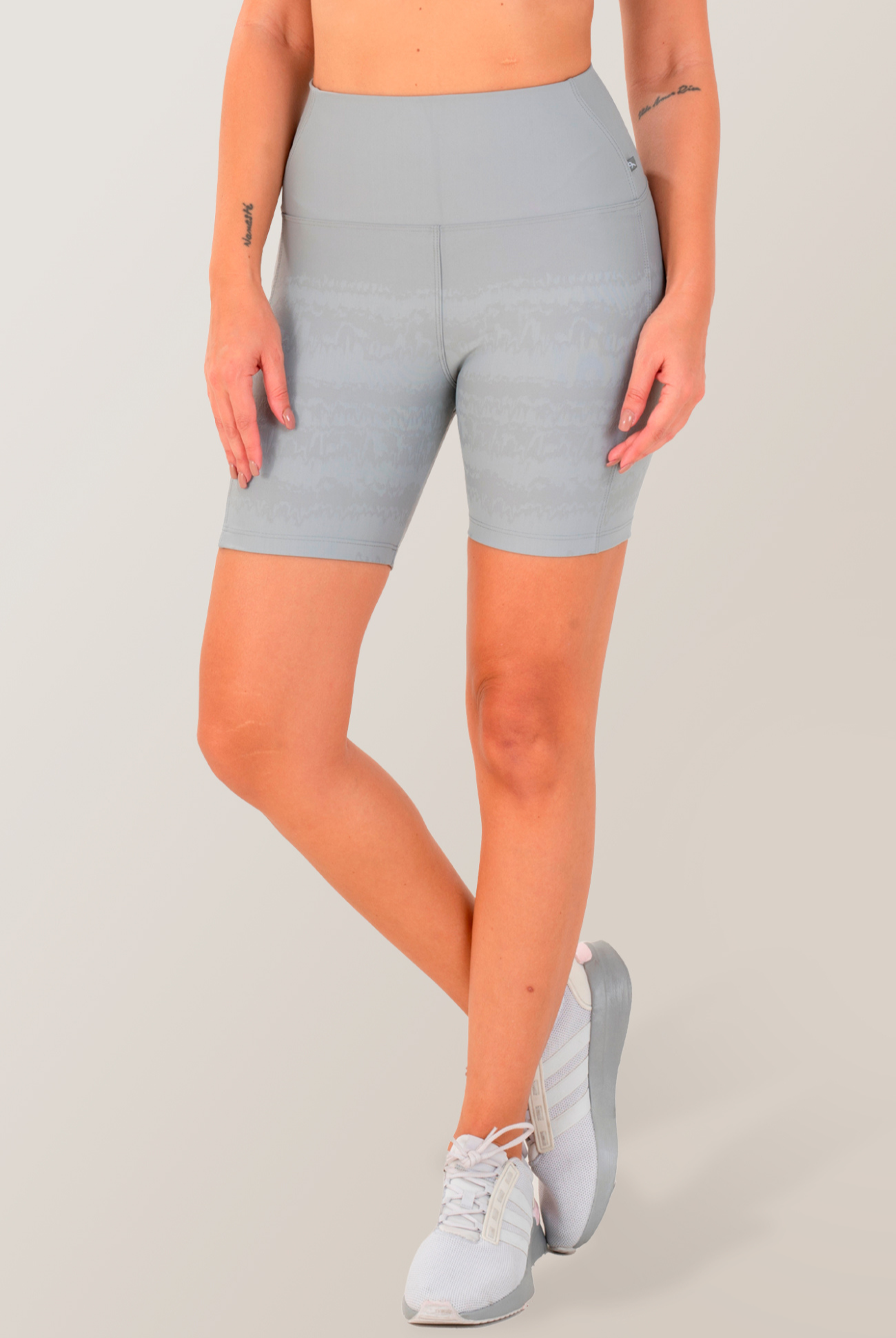 SHORT WONDERFUL FRESHNESS