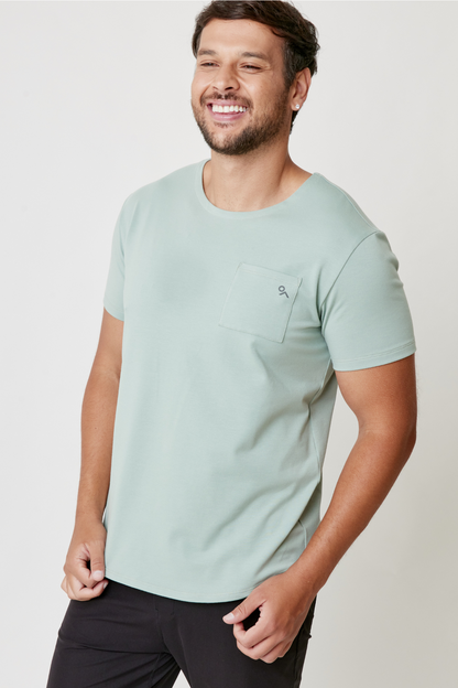 T-SHIRT POCKET FIT