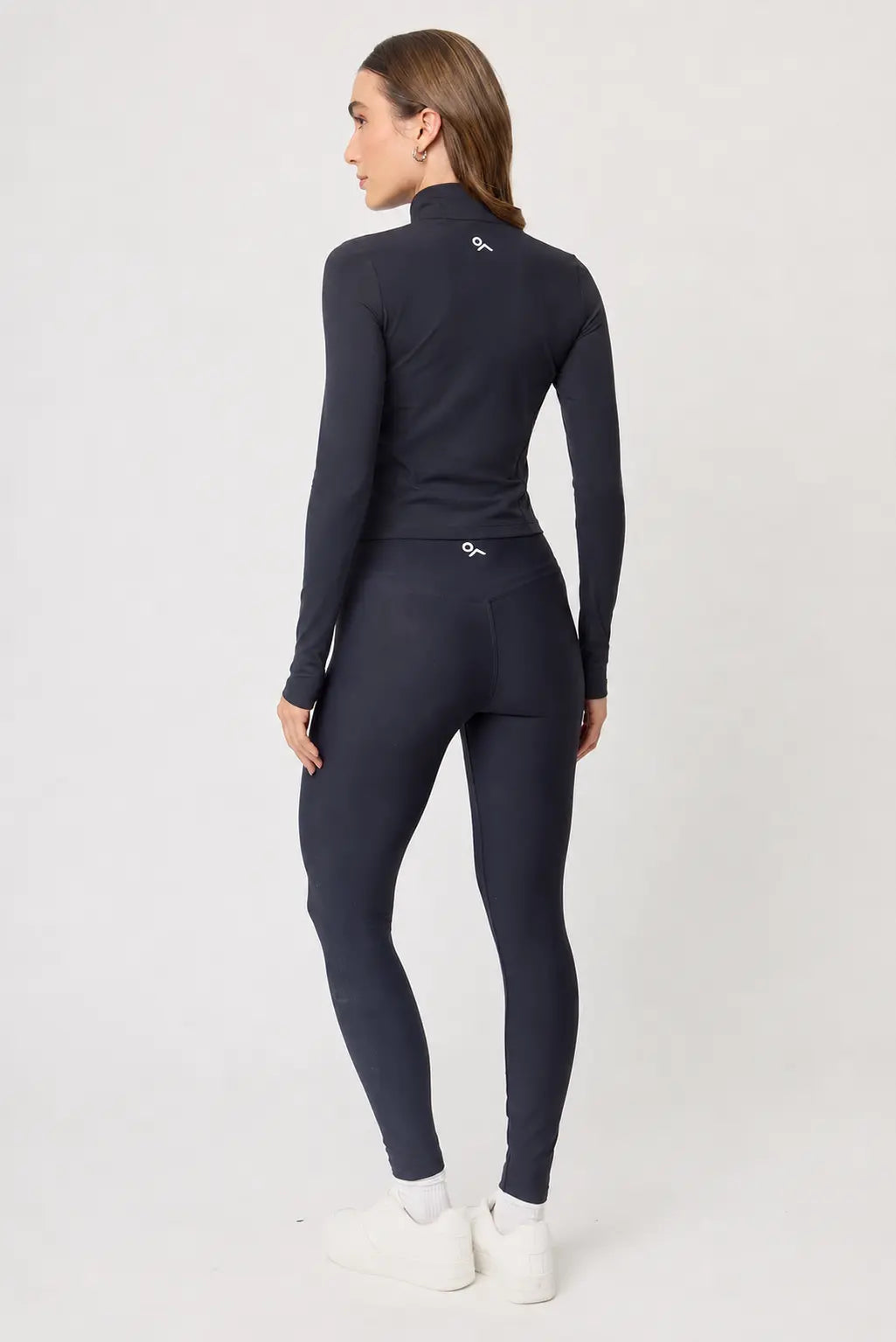 Chamarra deportiva Jacket Elan Preto para mujer vista trasera
