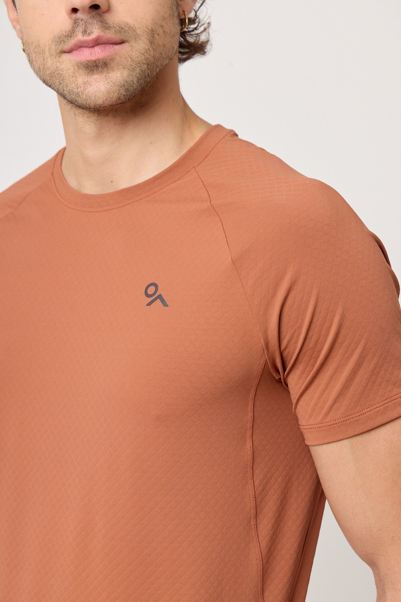 PLAYERA APEX TEE