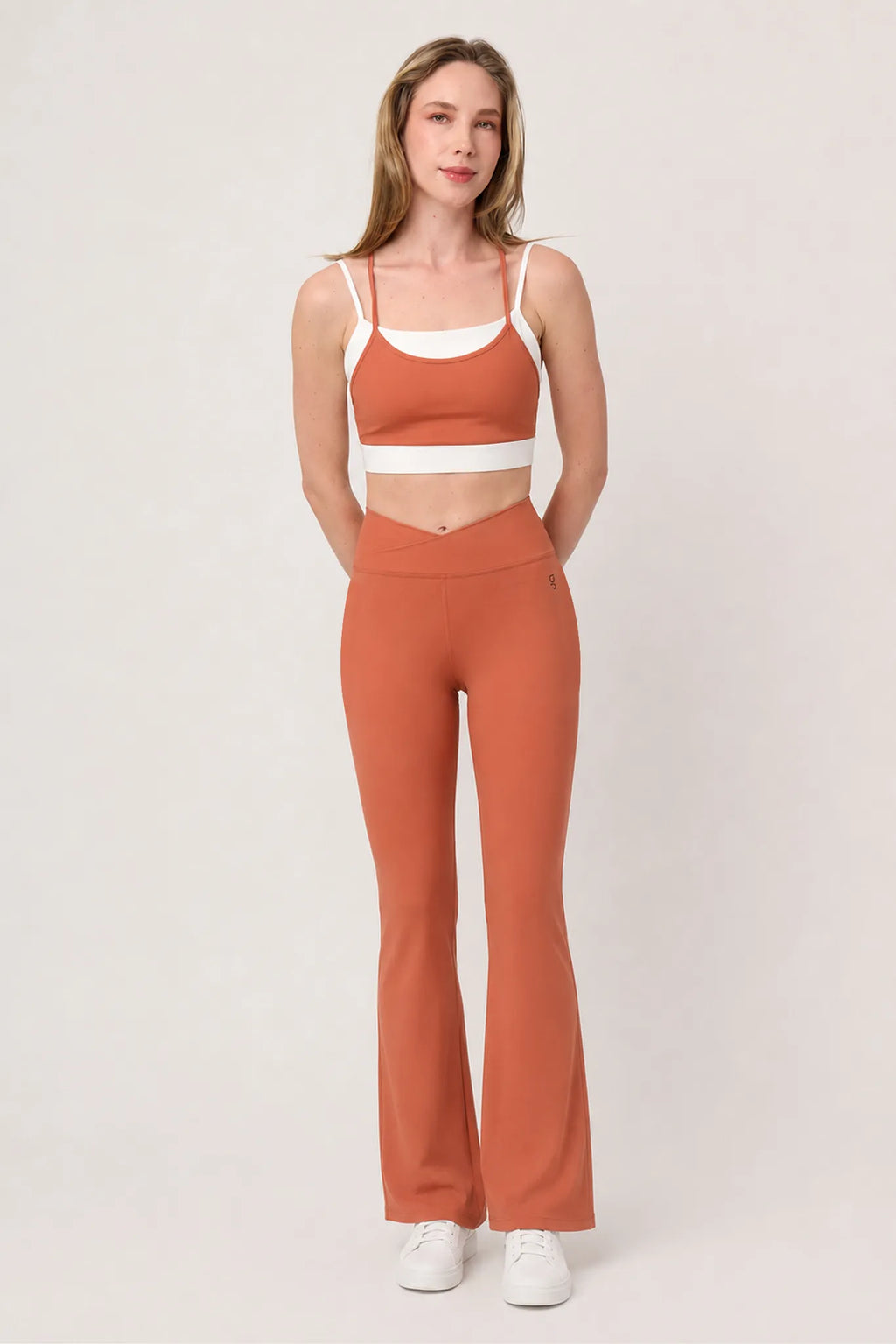 Legging Ember Terracota para mujer vista lateral