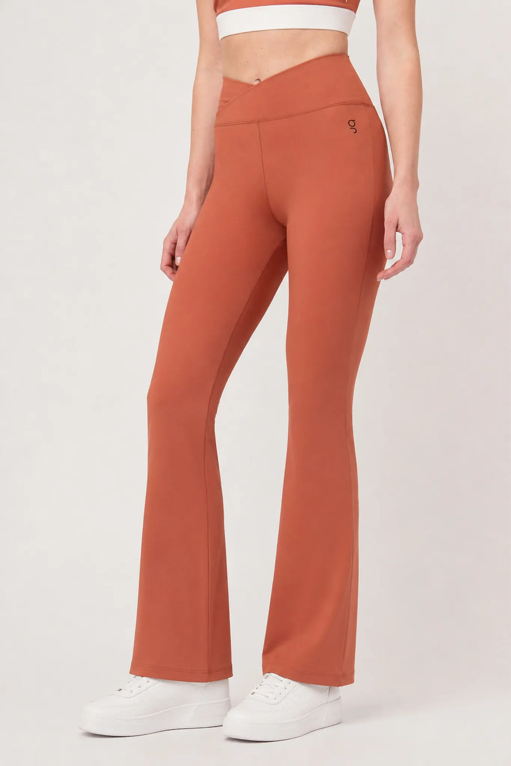 Legging deportivo Ember Terracota para mujer vista trasera