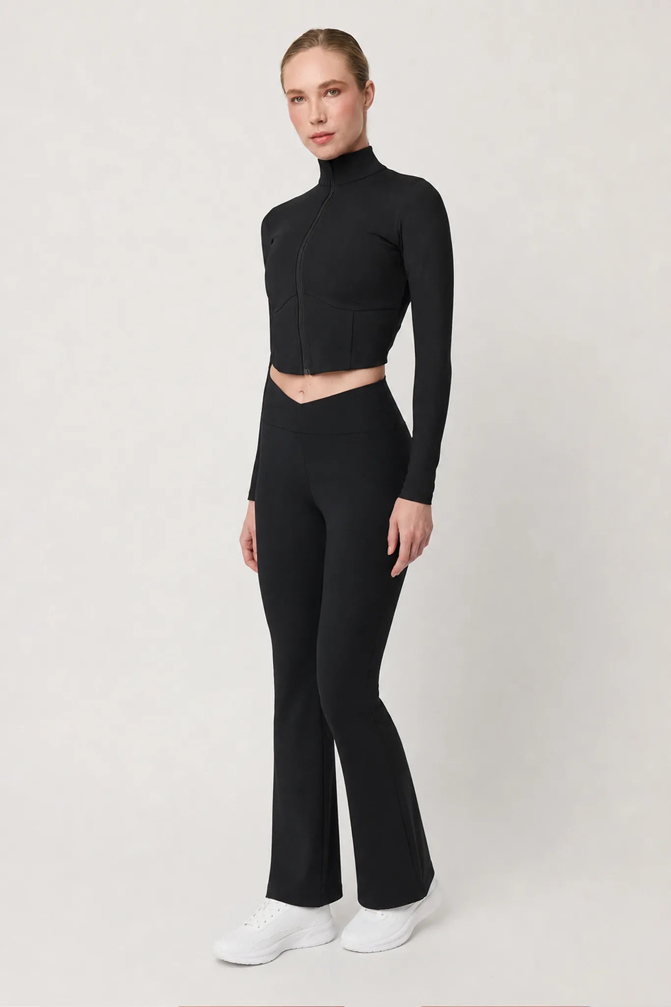 Legging deportivo Ember negro para mujer vista frontal