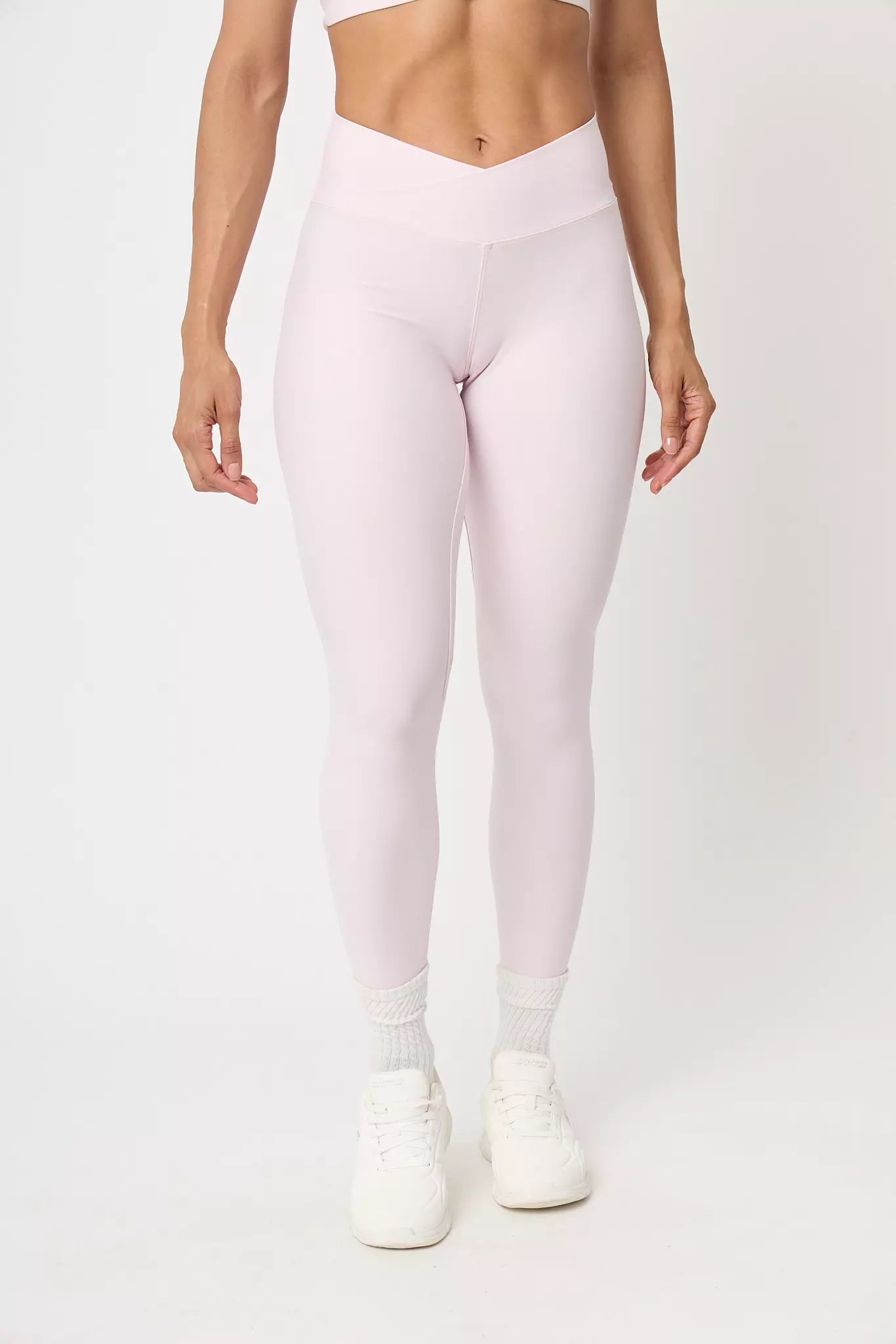 Legging deportivo Noire Calmy para mujer vista frontal completa