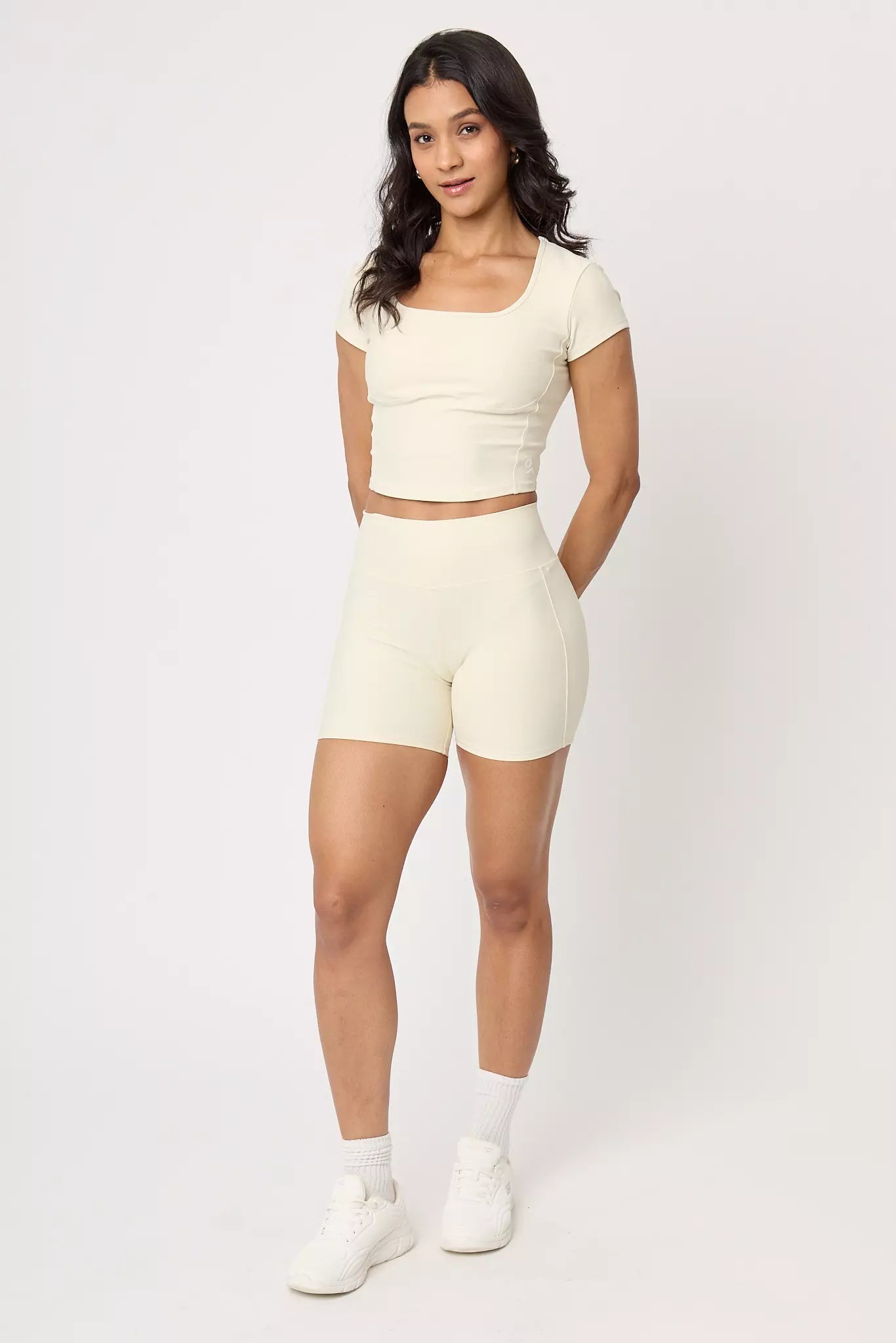 Short deportivo Biker Cova Brûlée para mujer vista frontal