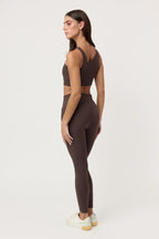Top Stedy Seal Brown para mujer vista trasera