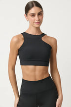Top deportivo Stedy negro para mujer vista frontal