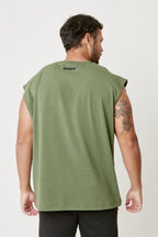 Playera deportiva sin mangas hombre Gymco T-Shirt Air Flex en color Cipres