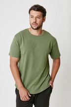 Playera deportiva oversize hombre T-Shirt Luxe Fit color Cipres de Gymco