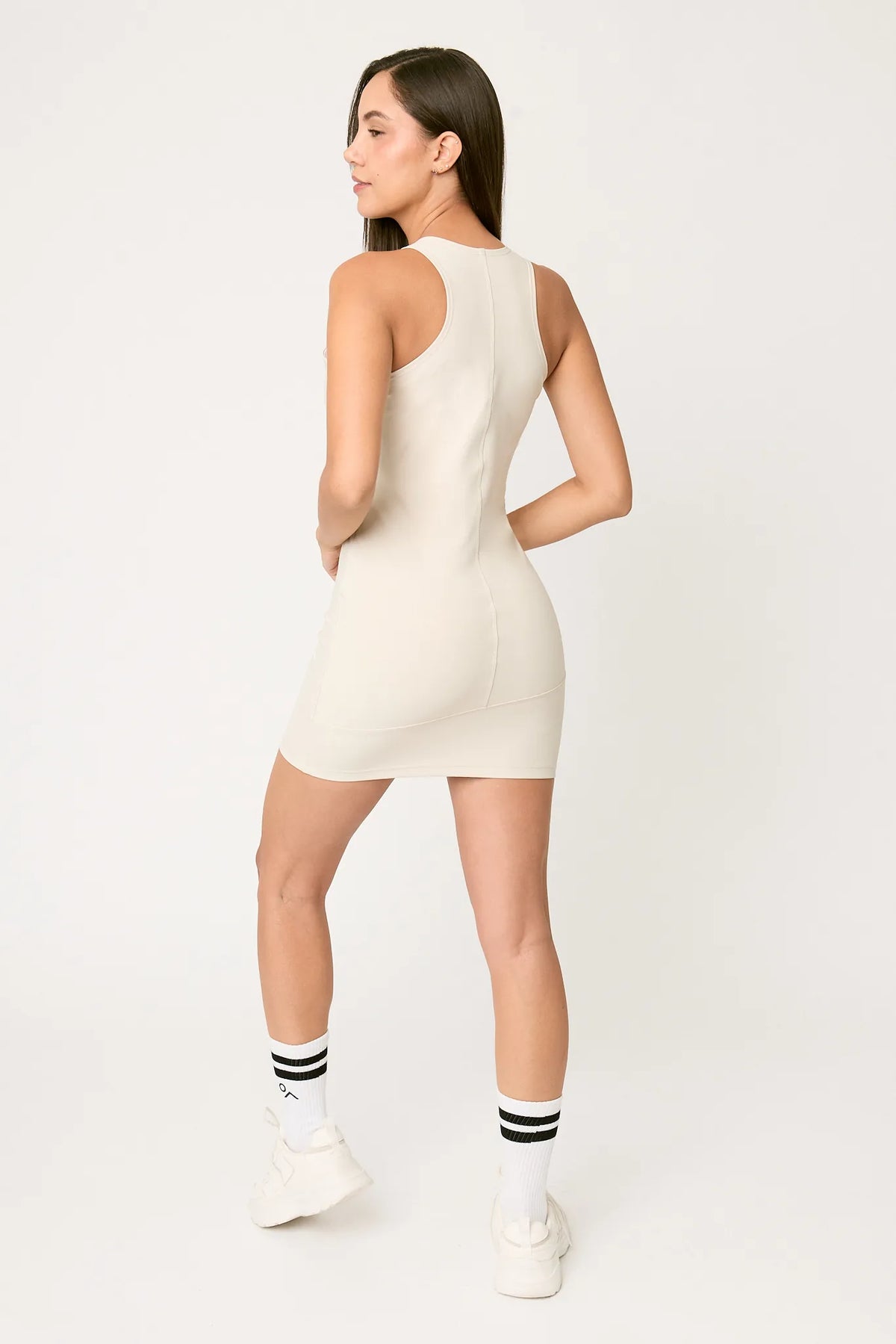 Vestido deportivo mujer Gymco Vestido Birdwind en color Luna